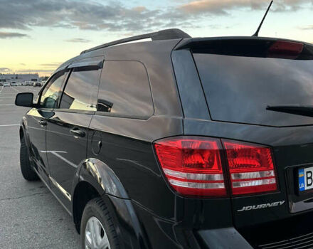 Черный Додж Джорни, объемом двигателя 2.36 л и пробегом 280 тыс. км за 11950 $, фото 11 на Automoto.ua