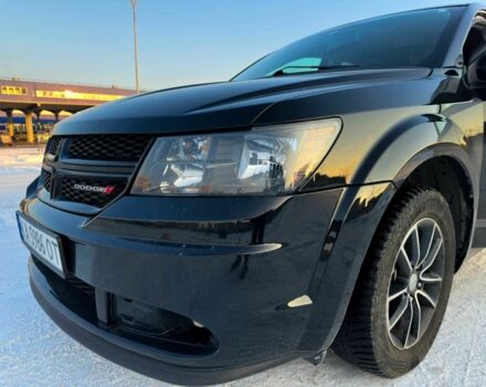 Черный Додж Джорни, объемом двигателя 2.4 л и пробегом 180 тыс. км за 12000 $, фото 2 на Automoto.ua