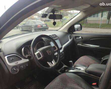 Черный Додж Джорни, объемом двигателя 0 л и пробегом 69 тыс. км за 12700 $, фото 9 на Automoto.ua