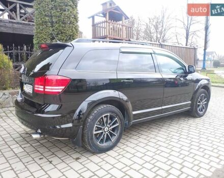 Черный Додж Джорни, объемом двигателя 2.36 л и пробегом 69 тыс. км за 12700 $, фото 3 на Automoto.ua