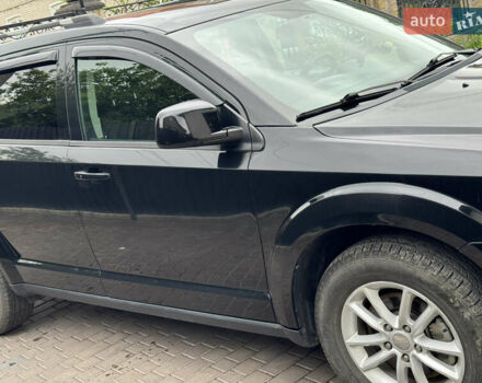 Черный Додж Джорни, объемом двигателя 3.6 л и пробегом 101 тыс. км за 12000 $, фото 3 на Automoto.ua