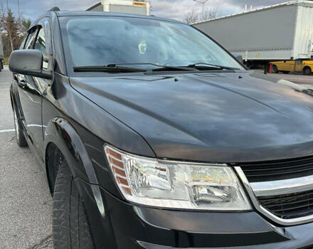 Черный Додж Джорни, объемом двигателя 2.36 л и пробегом 280 тыс. км за 11950 $, фото 6 на Automoto.ua