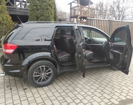 Черный Додж Джорни, объемом двигателя 0 л и пробегом 69 тыс. км за 12700 $, фото 6 на Automoto.ua