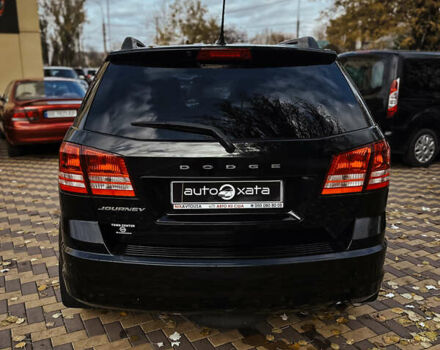 Чорний Додж Джорні, об'ємом двигуна 2.4 л та пробігом 120 тис. км за 11500 $, фото 6 на Automoto.ua