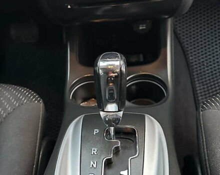 Черный Додж Джорни, объемом двигателя 2.36 л и пробегом 280 тыс. км за 11950 $, фото 18 на Automoto.ua