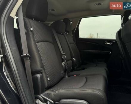 Чорний Додж Джорні, об'ємом двигуна 2.4 л та пробігом 130 тис. км за 11500 $, фото 58 на Automoto.ua