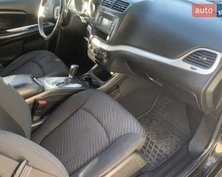 Додж Джорни 2017 в Белой Церкве на Automoto.ua Черный Додж Джорни, объемом двигателя 2.36 л и пробегом 205 тыс. км за 11500 $, фото 15 на Automoto.ua