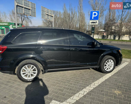 Черный Додж Джорни, объемом двигателя 2.36 л и пробегом 118 тыс. км за 13000 $, фото 3 на Automoto.ua