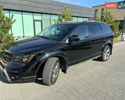 Черный Додж Джорни, объемом двигателя 2.36 л и пробегом 197 тыс. км за 13500 $, фото 1 на Automoto.ua