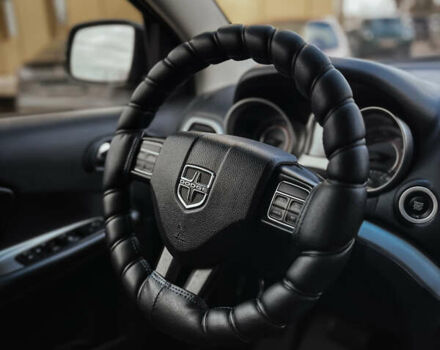 Чорний Додж Джорні, об'ємом двигуна 2.4 л та пробігом 120 тис. км за 11500 $, фото 16 на Automoto.ua