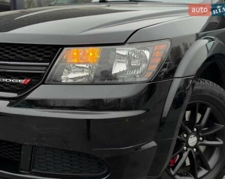 Чорний Додж Джорні, об'ємом двигуна 2.4 л та пробігом 130 тис. км за 11500 $, фото 15 на Automoto.ua