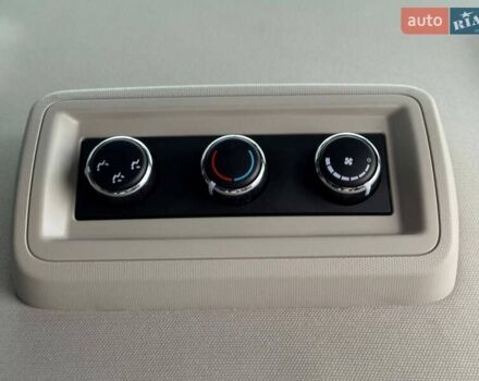 Чорний Додж Джорні, об'ємом двигуна 2.4 л та пробігом 130 тис. км за 11500 $, фото 54 на Automoto.ua