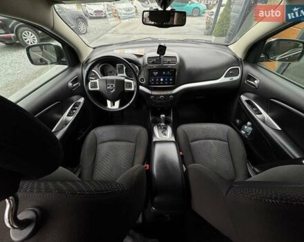 Чорний Додж Джорні, об'ємом двигуна 2.4 л та пробігом 130 тис. км за 11500 $, фото 53 на Automoto.ua