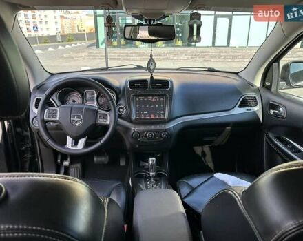 Черный Додж Джорни, объемом двигателя 2.36 л и пробегом 197 тыс. км за 13500 $, фото 18 на Automoto.ua