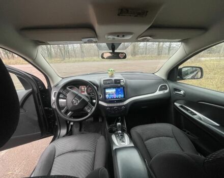 Чорний Додж Джорні, об'ємом двигуна 3.6 л та пробігом 160 тис. км за 10800 $, фото 6 на Automoto.ua