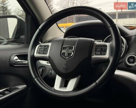 Чорний Додж Джорні, об'ємом двигуна 2.4 л та пробігом 130 тис. км за 11500 $, фото 51 на Automoto.ua