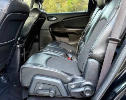 Черный Додж Джорни, объемом двигателя 3.6 л и пробегом 51 тыс. км за 4200 $, фото 7 на Automoto.ua