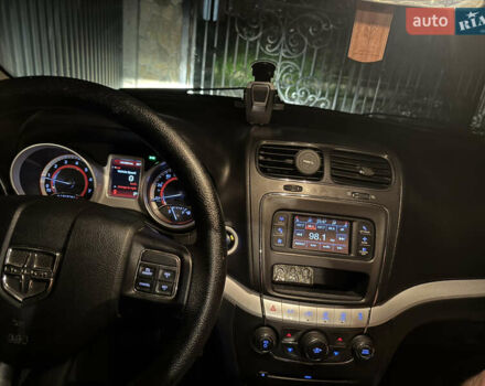 Черный Додж Джорни, объемом двигателя 3.6 л и пробегом 101 тыс. км за 12000 $, фото 9 на Automoto.ua