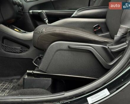 Чорний Додж Джорні, об'ємом двигуна 2.4 л та пробігом 130 тис. км за 11500 $, фото 28 на Automoto.ua