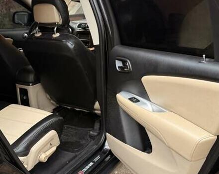 Черный Додж Джорни, объемом двигателя 2.36 л и пробегом 186 тыс. км за 13200 $, фото 9 на Automoto.ua