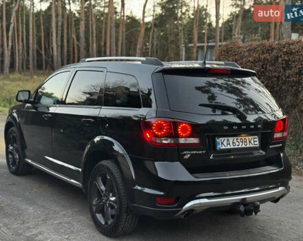Чорний Додж Джорні, об'ємом двигуна 3.6 л та пробігом 182 тис. км за 10950 $, фото 12 на Automoto.ua
