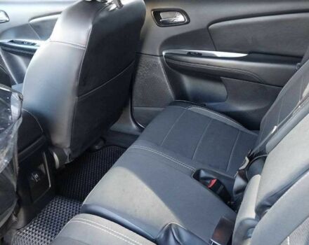 Черный Додж Джорни, объемом двигателя 3.6 л и пробегом 90 тыс. км за 13500 $, фото 3 на Automoto.ua