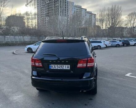 Черный Додж Джорни, объемом двигателя 2.36 л и пробегом 193 тыс. км за 10900 $, фото 3 на Automoto.ua