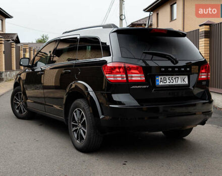 Черный Додж Джорни, объемом двигателя 2.4 л и пробегом 67 тыс. км за 12800 $, фото 8 на Automoto.ua