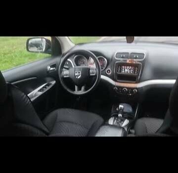 Черный Додж Джорни, объемом двигателя 2.36 л и пробегом 239 тыс. км за 8950 $, фото 14 на Automoto.ua