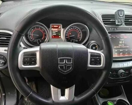 Черный Додж Джорни, объемом двигателя 2.4 л и пробегом 128 тыс. км за 10500 $, фото 9 на Automoto.ua