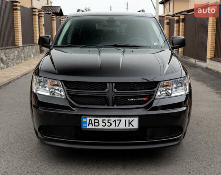 Черный Додж Джорни, объемом двигателя 2.4 л и пробегом 67 тыс. км за 12800 $, фото 1 на Automoto.ua