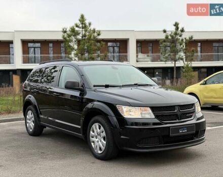 Чорний Додж Джорні, об'ємом двигуна 2.36 л та пробігом 61 тис. км за 13499 $, фото 7 на Automoto.ua