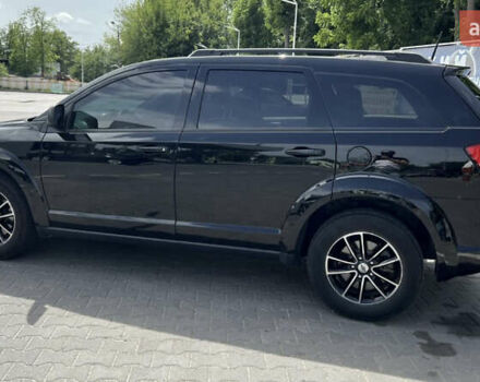 Черный Додж Джорни, объемом двигателя 2.36 л и пробегом 185 тыс. км за 12000 $, фото 10 на Automoto.ua