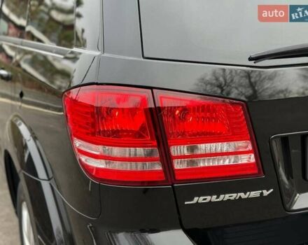 Чорний Додж Джорні, об'ємом двигуна 2.36 л та пробігом 61 тис. км за 13499 $, фото 10 на Automoto.ua