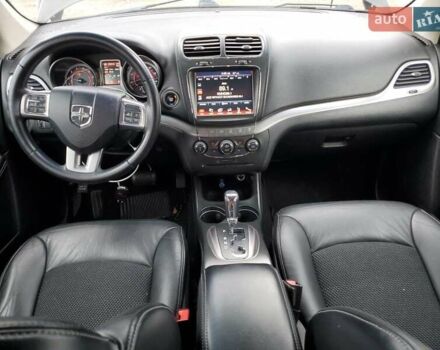 Чорний Додж Джорні, об'ємом двигуна 0 л та пробігом 107 тис. км за 1100 $, фото 7 на Automoto.ua