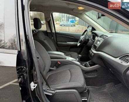 Чорний Додж Джорні, об'ємом двигуна 2.36 л та пробігом 61 тис. км за 13499 $, фото 26 на Automoto.ua