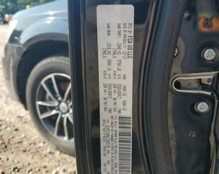 Черный Додж Джорни, объемом двигателя 2.36 л и пробегом 160 тыс. км за 10500 $, фото 2 на Automoto.ua