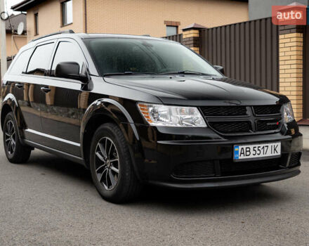 Черный Додж Джорни, объемом двигателя 2.4 л и пробегом 67 тыс. км за 12800 $, фото 3 на Automoto.ua