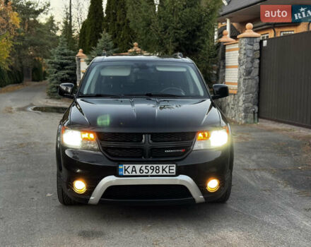 Чорний Додж Джорні, об'ємом двигуна 3.6 л та пробігом 182 тис. км за 10950 $, фото 5 на Automoto.ua