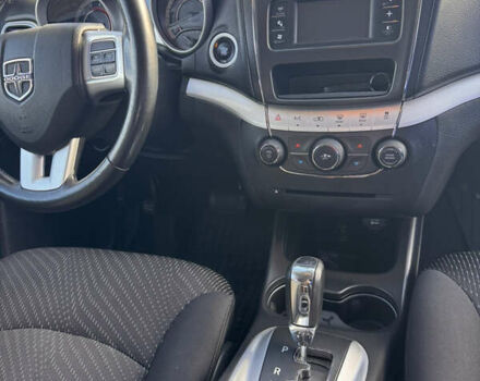 Черный Додж Джорни, объемом двигателя 2.36 л и пробегом 221 тыс. км за 11800 $, фото 18 на Automoto.ua