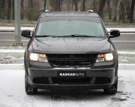 Черный Додж Джорни, объемом двигателя 2.4 л и пробегом 157 тыс. км за 13900 $, фото 1 на Automoto.ua