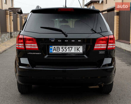 Черный Додж Джорни, объемом двигателя 2.4 л и пробегом 67 тыс. км за 12800 $, фото 6 на Automoto.ua