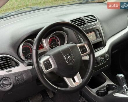 Чорний Додж Джорні, об'ємом двигуна 2.36 л та пробігом 61 тис. км за 13499 $, фото 17 на Automoto.ua