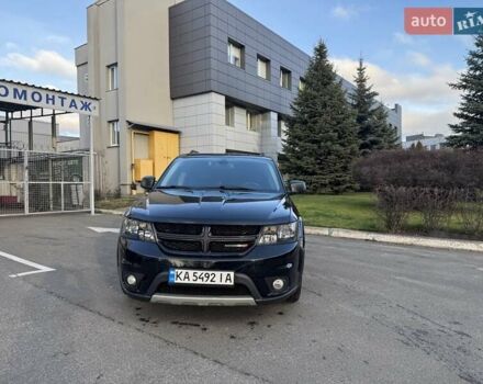 Черный Додж Джорни, объемом двигателя 2.36 л и пробегом 193 тыс. км за 10900 $, фото 1 на Automoto.ua