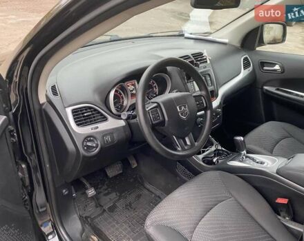 Черный Додж Джорни, объемом двигателя 3.61 л и пробегом 173 тыс. км за 14200 $, фото 7 на Automoto.ua