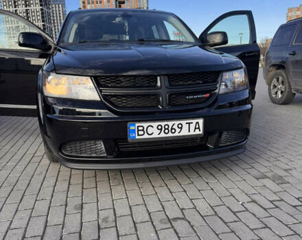 Черный Додж Джорни, объемом двигателя 2.36 л и пробегом 221 тыс. км за 11800 $, фото 4 на Automoto.ua