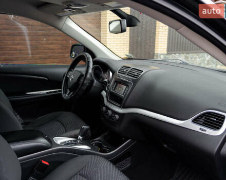 Черный Додж Джорни, объемом двигателя 2.4 л и пробегом 67 тыс. км за 12800 $, фото 27 на Automoto.ua