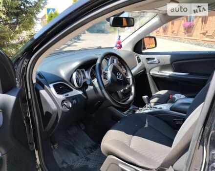 Черный Додж Джорни, объемом двигателя 2.36 л и пробегом 170 тыс. км за 11300 $, фото 53 на Automoto.ua