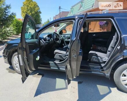 Черный Додж Джорни, объемом двигателя 2.36 л и пробегом 170 тыс. км за 11300 $, фото 52 на Automoto.ua