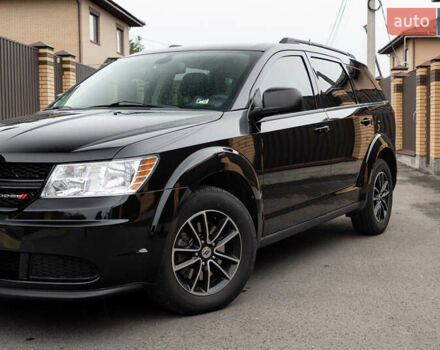 Черный Додж Джорни, объемом двигателя 2.4 л и пробегом 67 тыс. км за 12800 $, фото 7 на Automoto.ua